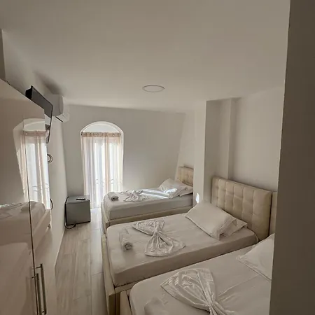 Skura ,
